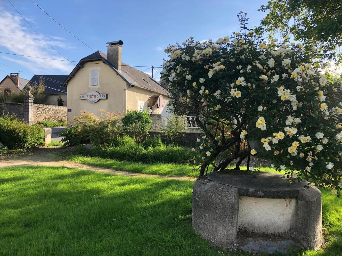 Bed and Breakfast Les Hortensias Espoey Exteriér fotografie